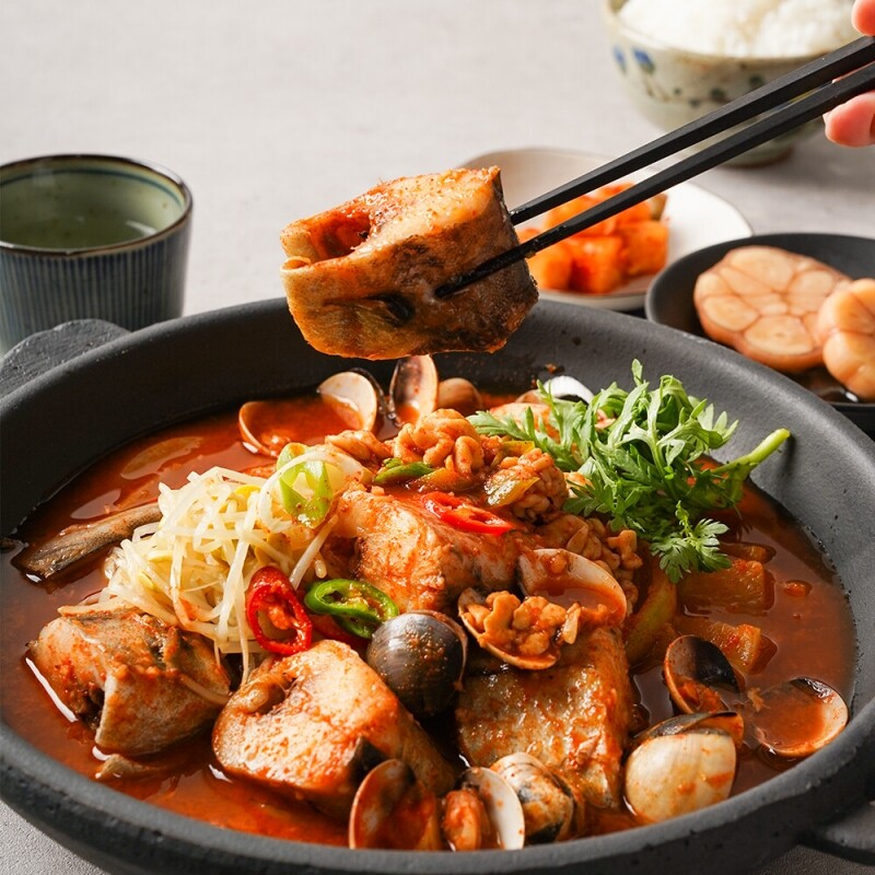 홍익상회,[Hongik Market] 홍익동태탕 650g 간편 밀키트